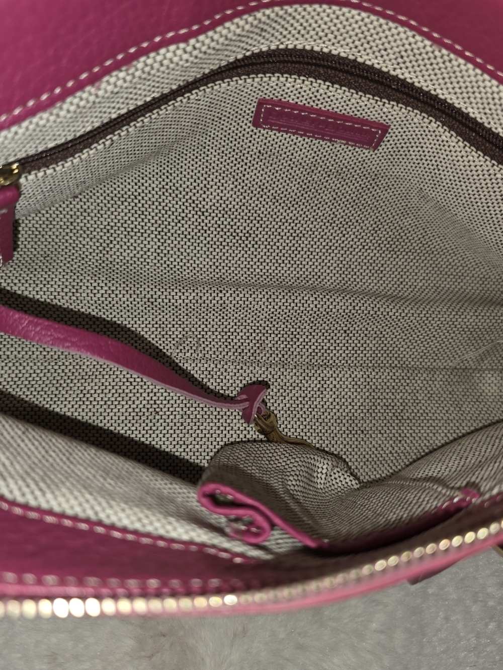 Dooney and Bourke Pink Y2K Monogram Vintage Shoulder Bag - Picture 8 of 12